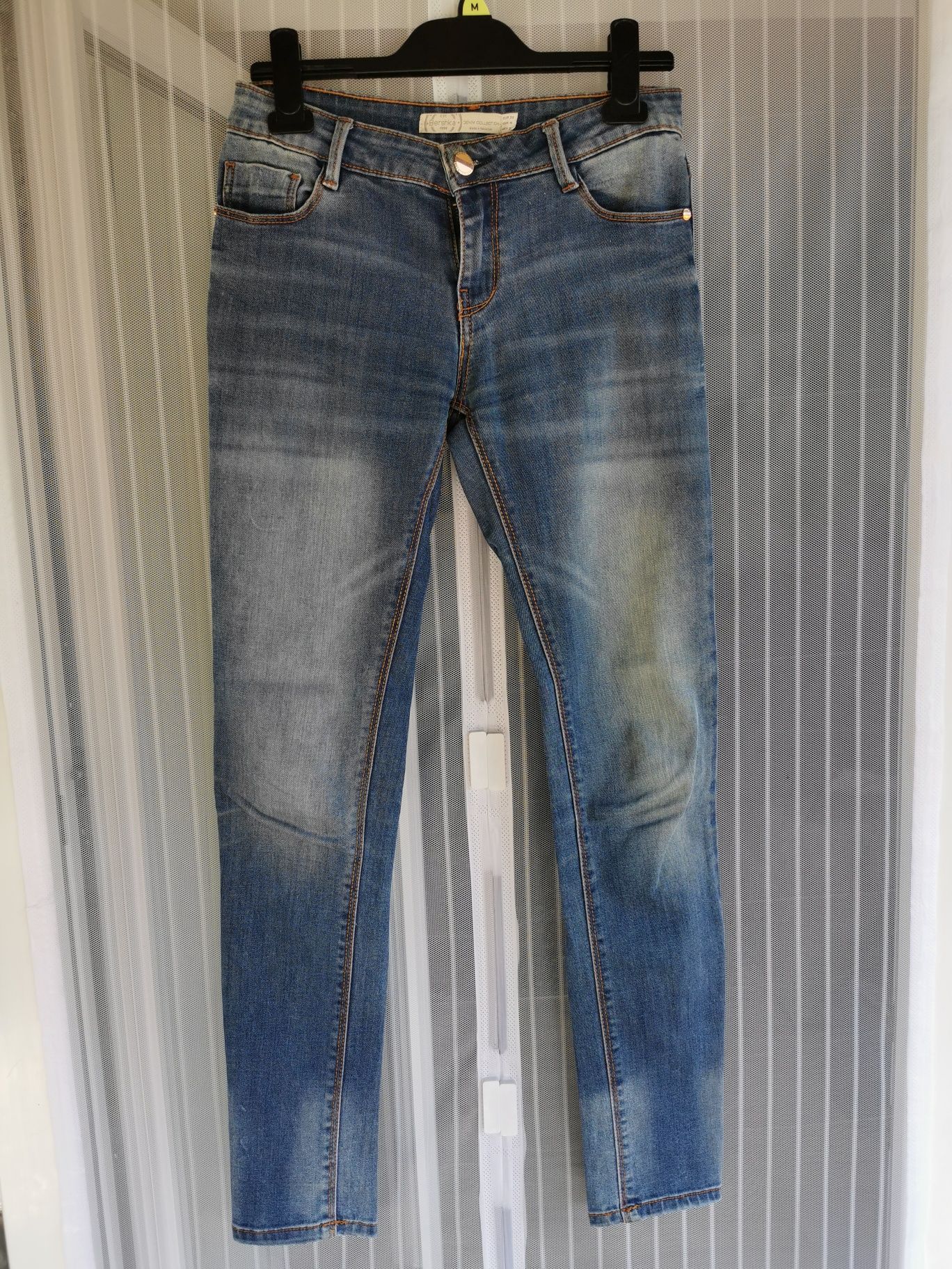 Spodnie jeansy 34 Bershka