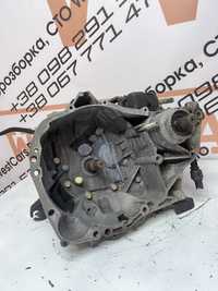 Коробка передач МКПП 5-ступка Renault CLIO II 1,4 HTP 8VJB3