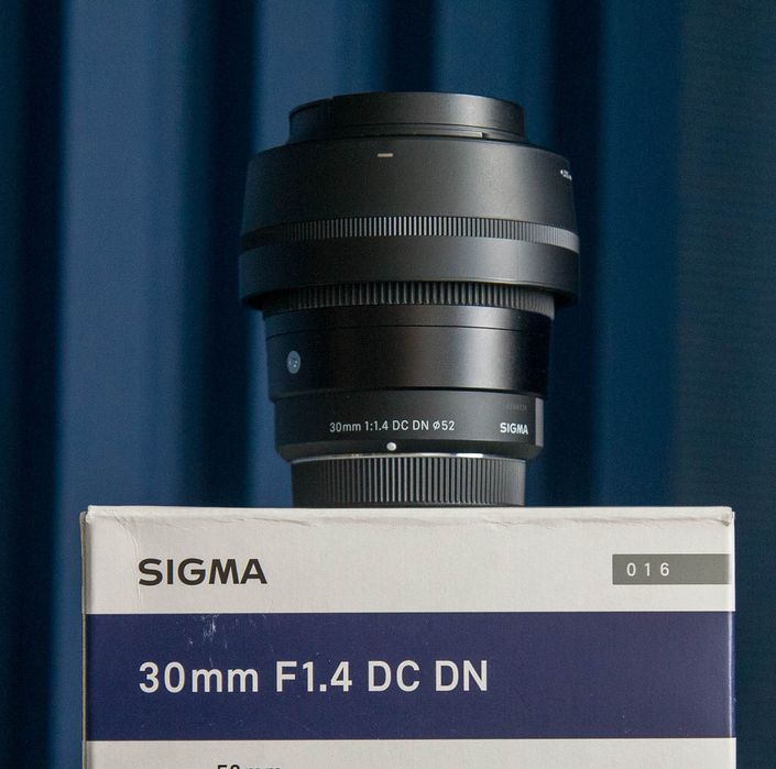 Sigma 30 f 1.4 DC DN MFT