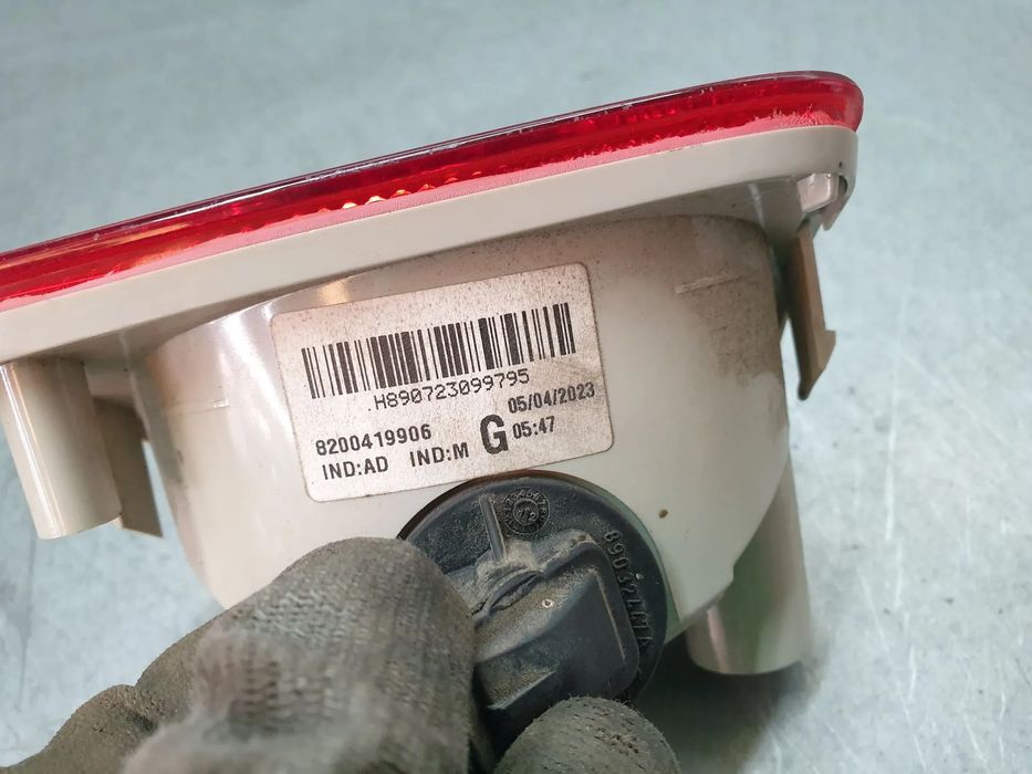 Farolim nevoeiro trás esquerdo RENAULT Kangoo Express (FW0/1_)