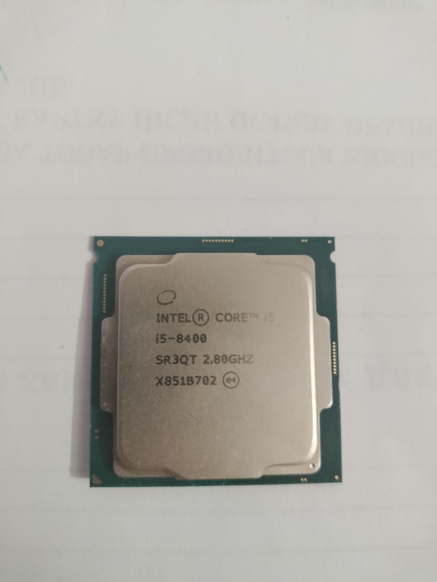 Процесс Интел i5 8400