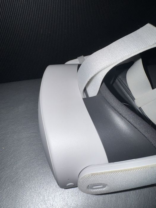 Продам виар очки meta quest 3s