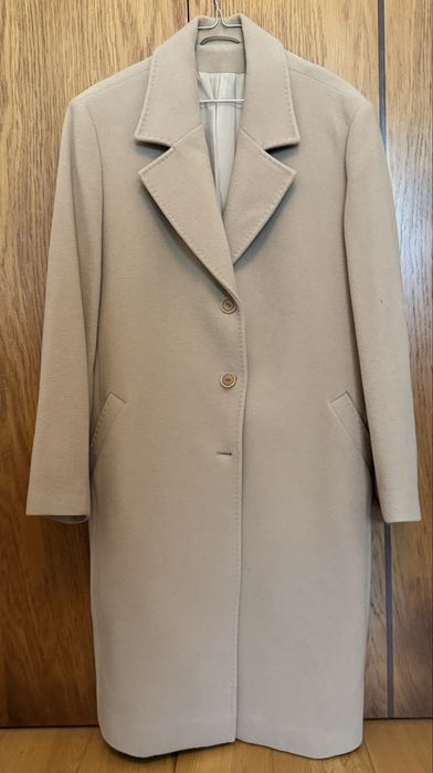 Casaco comprido em lã