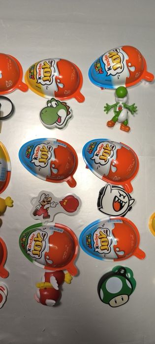 Киндер  Марио Кіндер kinder joy mario