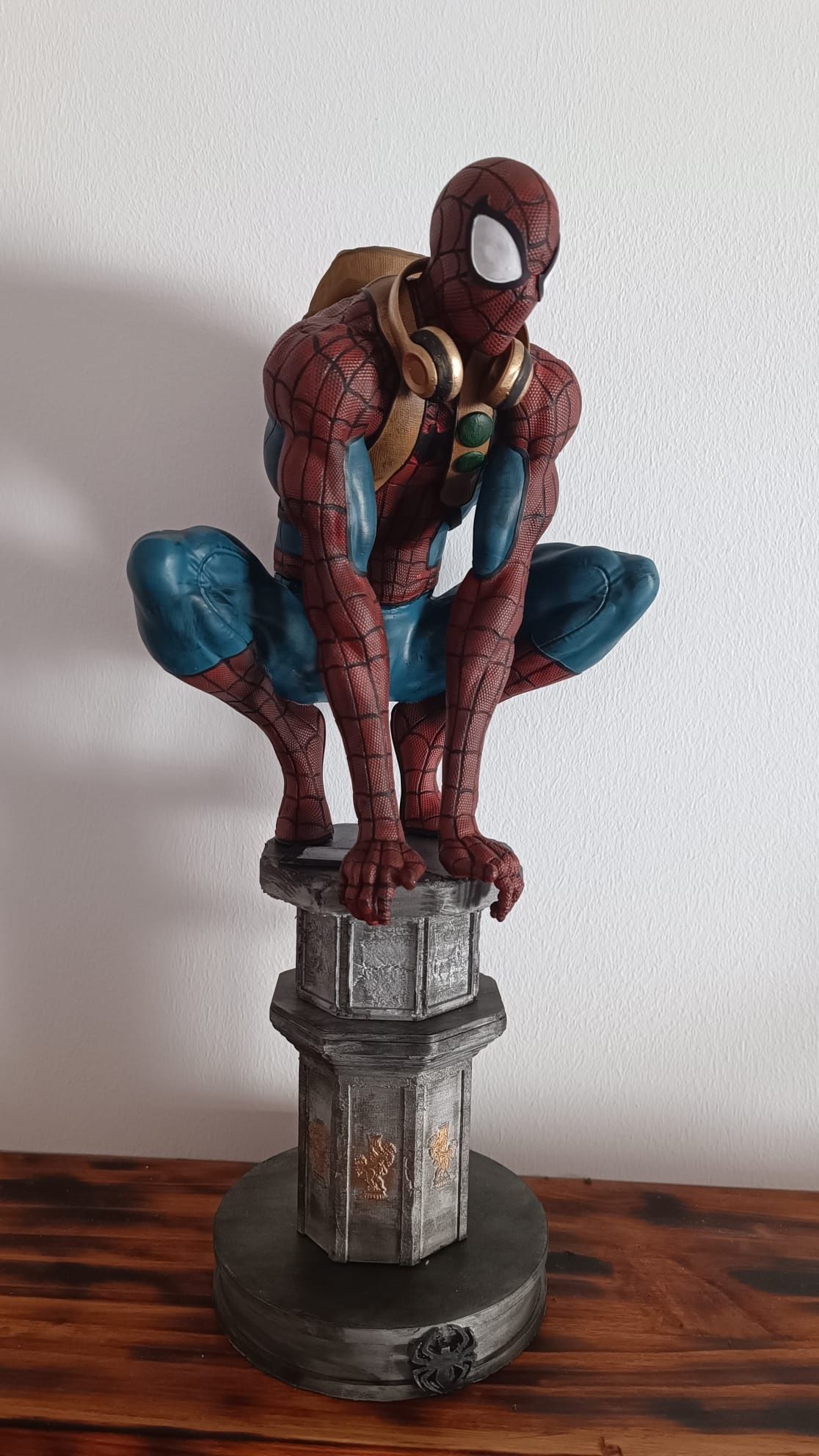 Escultura Spiderman