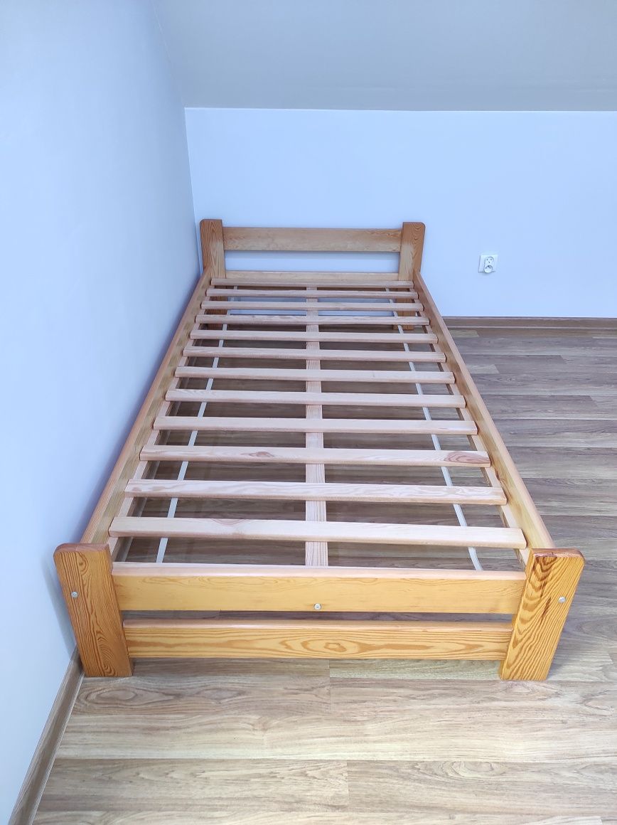 Łóżko drewniane 100 x 200