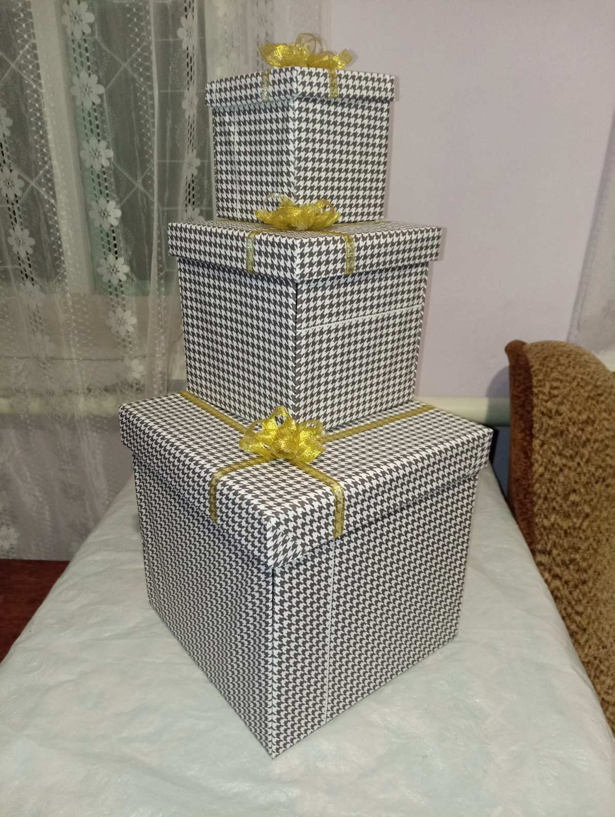 Набір коробок для подарунків