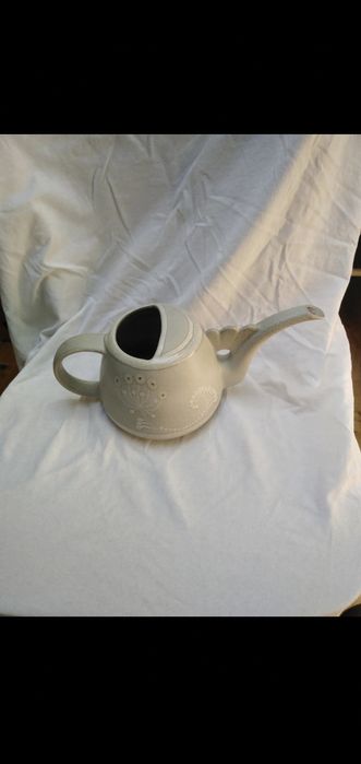 Ceramiczna konewka domowa