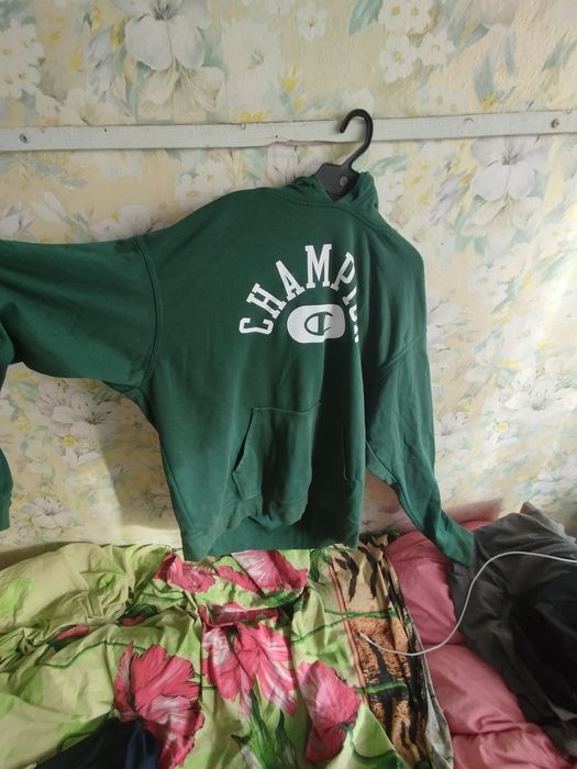 Продам кофту . В отличном состоянии