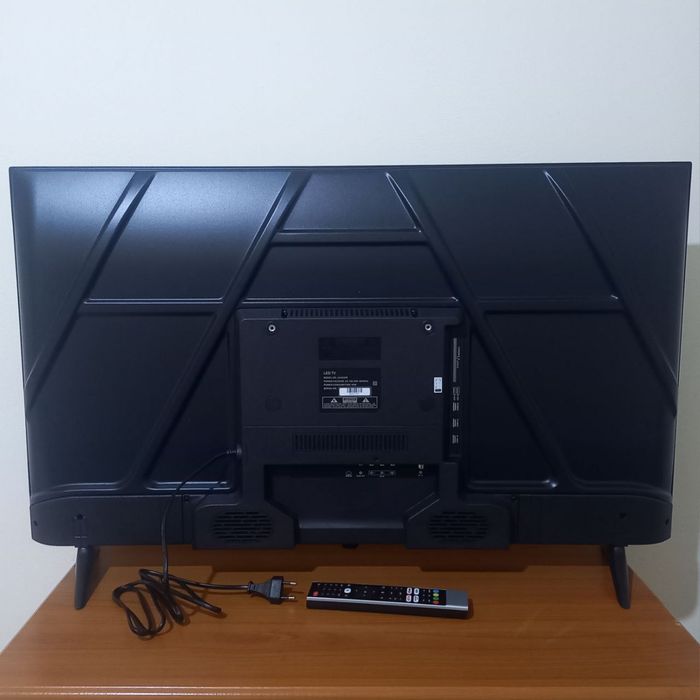 24"32"42"45"50" телевізори з Т2 • SmartTV на android + голосовий пульт