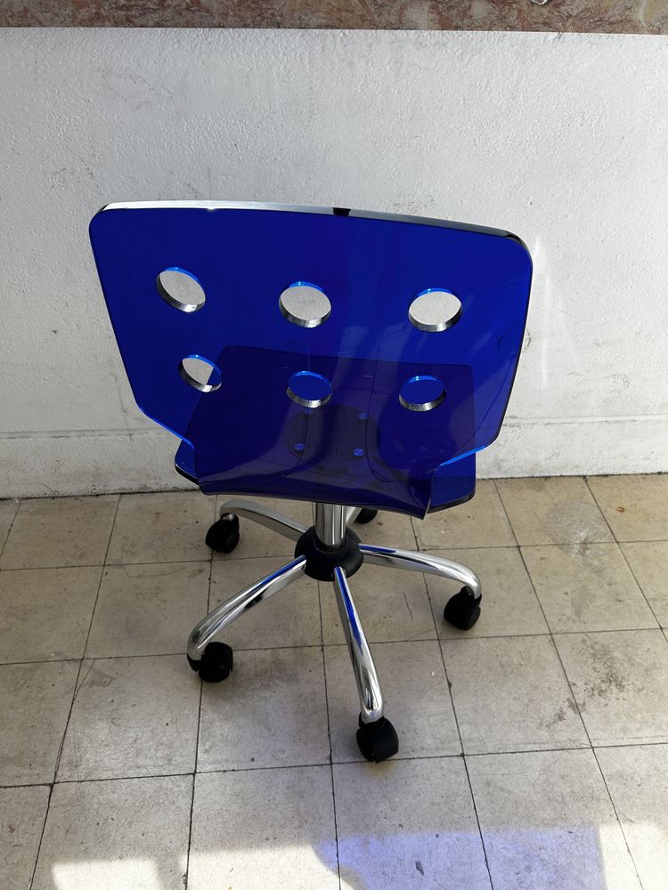 Cadeira escritório azul