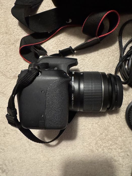 Canon EOS 1200D + lente 18-55 + bolsa de transporte