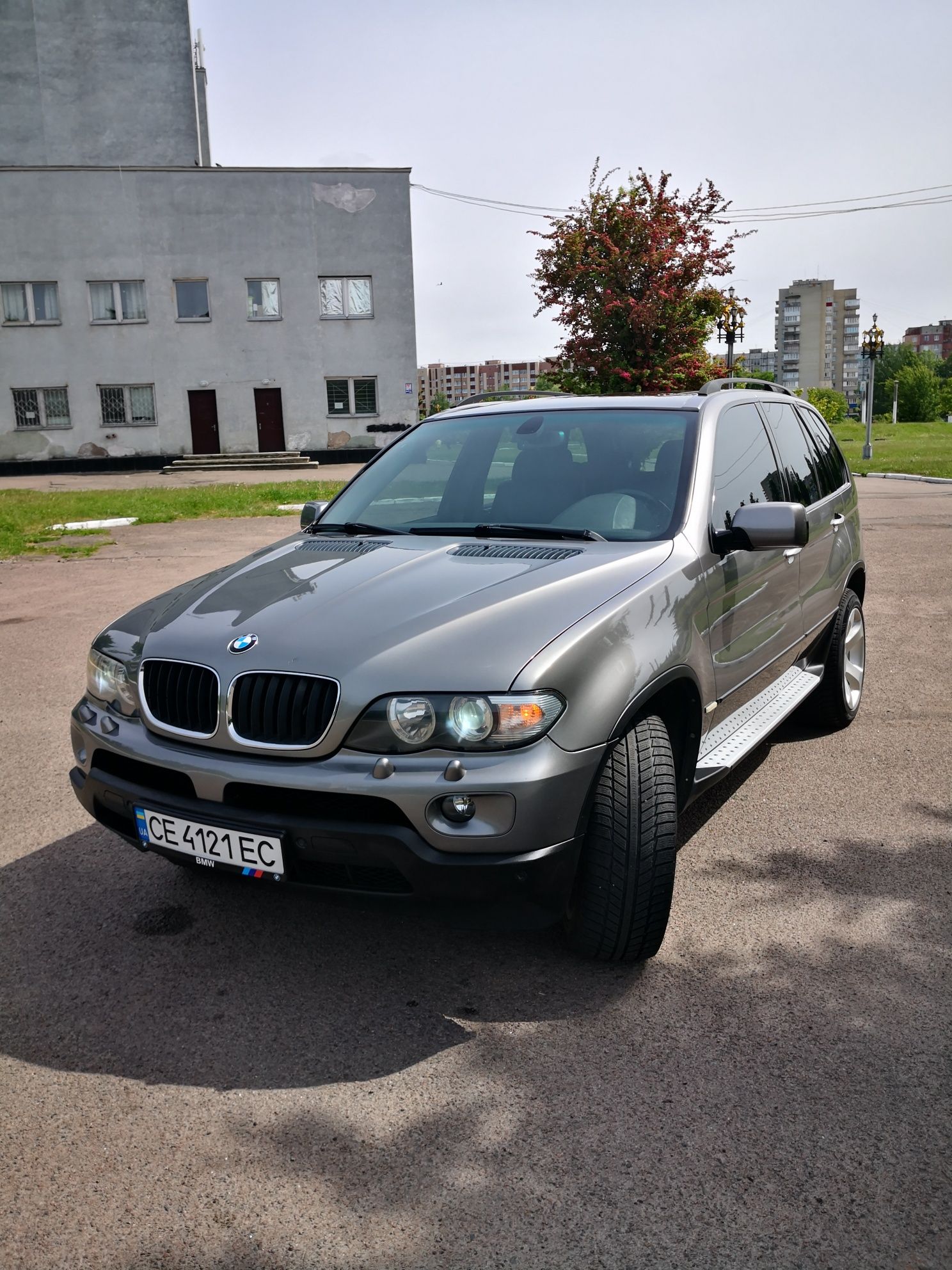 Продам BMW X5 E53, дизель