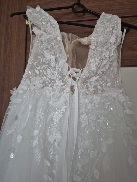 Sprzedam suknię ślubną