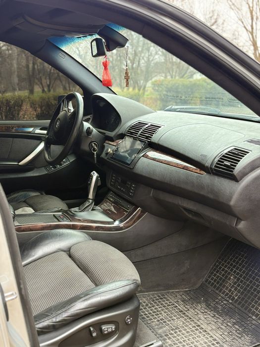 Продам BmW x 5 (2001р) 4.4газ / бенз