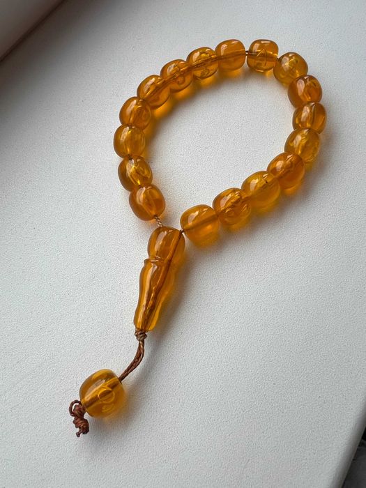 Браслет четки янтарь