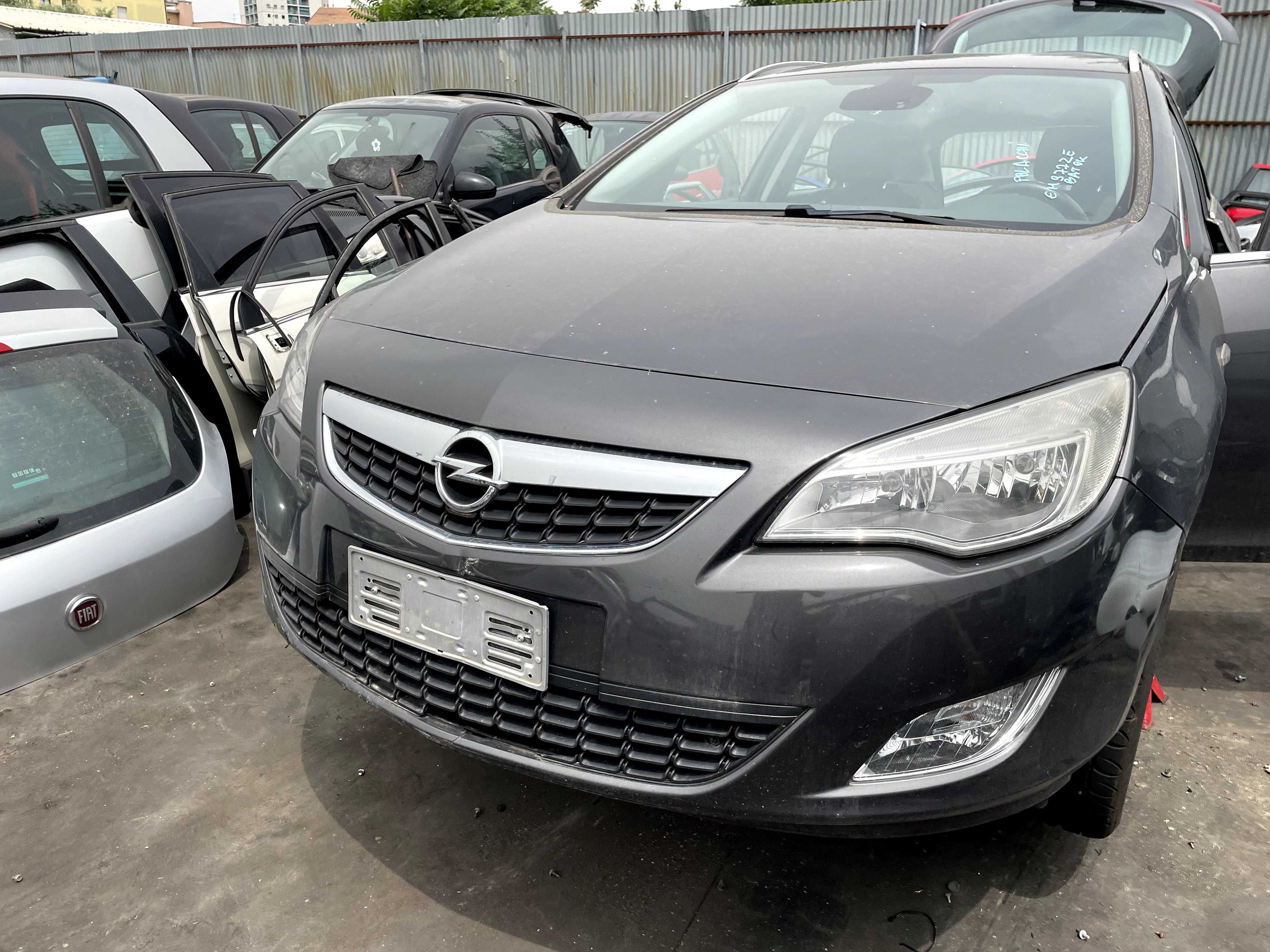 Opel Astra J Z177 KPL przód maska zderzak błotniki lampy europa
