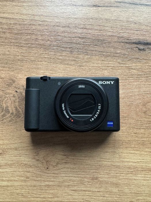 Фотоаппарат SONY ZV-1