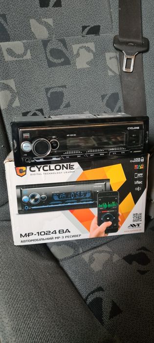 Магнитола CYCLONE MP-1024BA