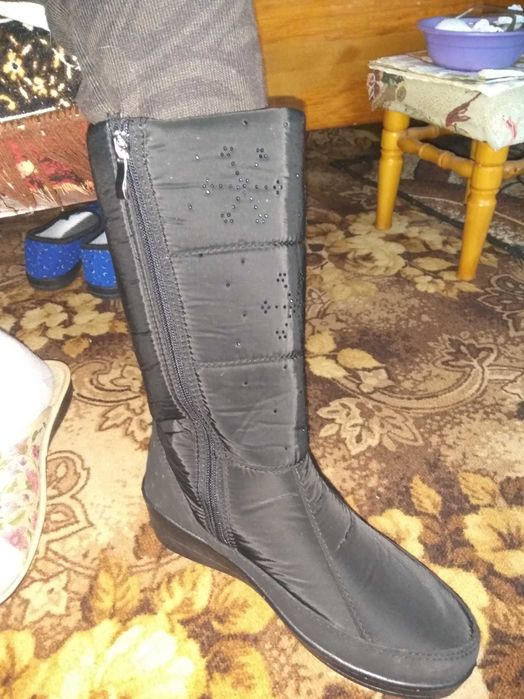 Сапоги нові зимові