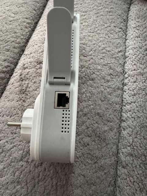 Wzmacniacz sieci TP-LINK RE650 v2.0