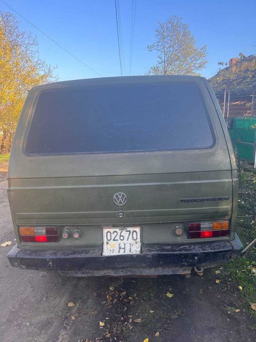 Volkswagen T3-1,6. Грузопасажир.