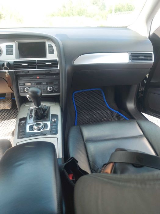 Автомобіль Ауді А6 С6