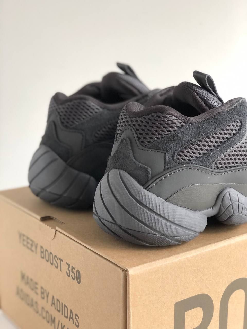 Мужские кроссовки Adidas YEEZY 500 black. Размеры 40-45