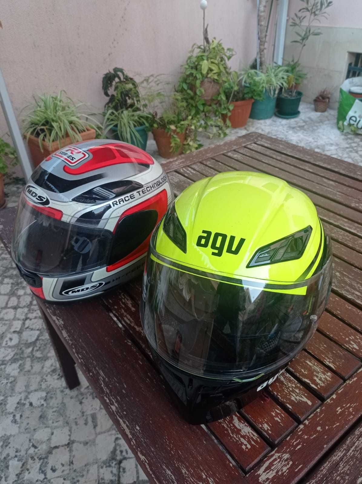 Capacetes AGV K1 e MDS R Series