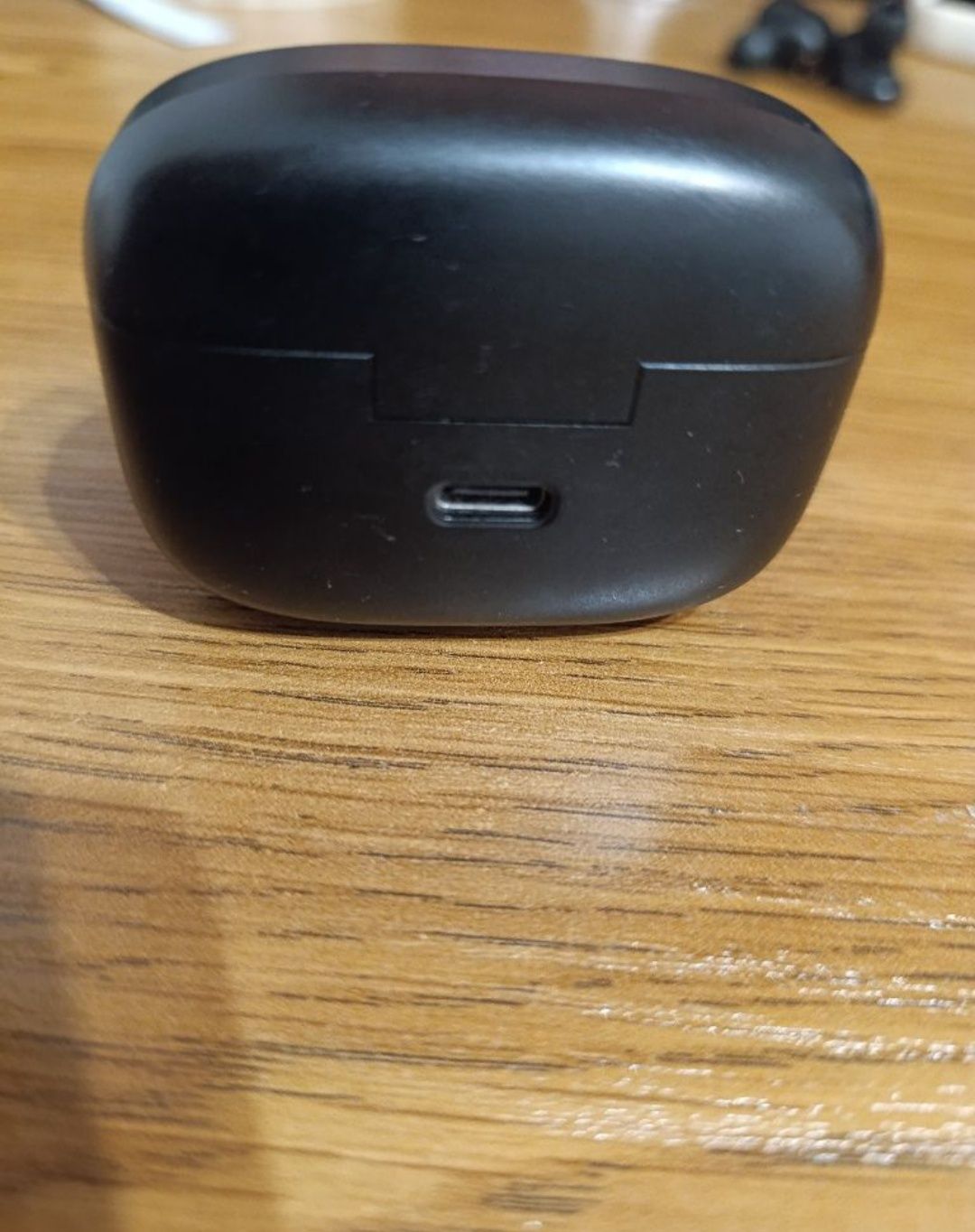 Sprzedam słuchawki JBL TUNE NC130 TWS