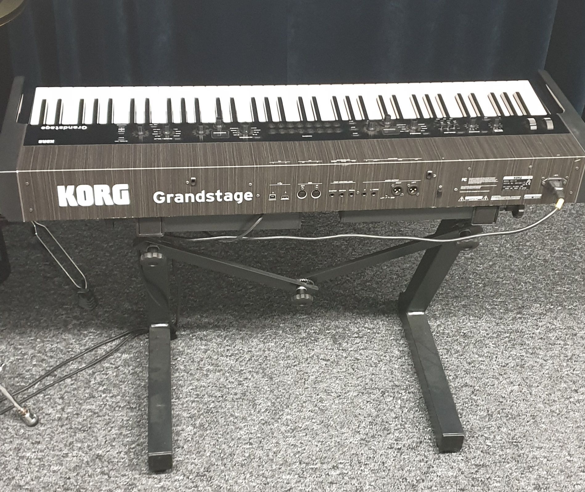 Stagepiano KORG Grandstage 73