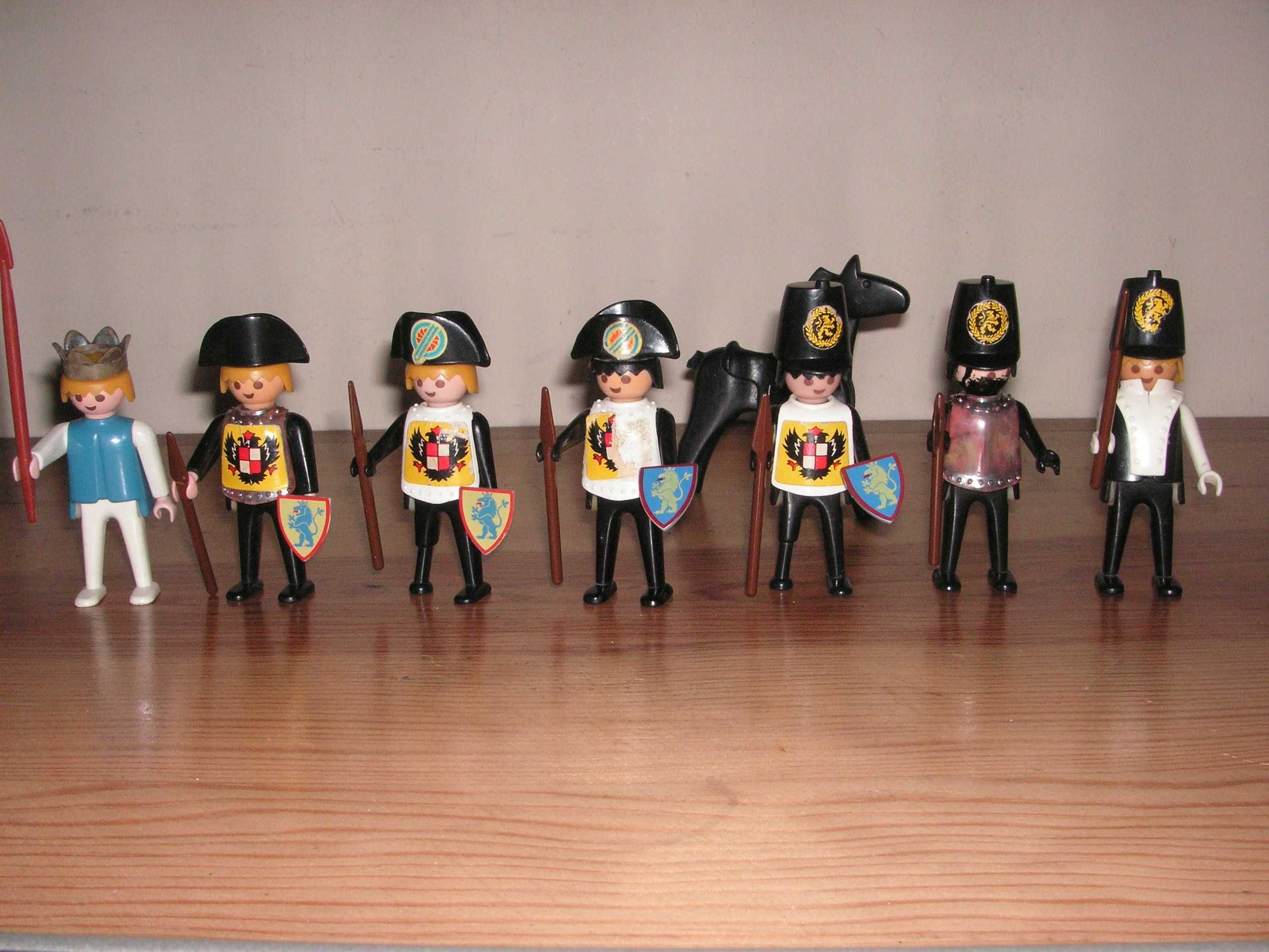 Bonecos / Figuras Playmobil Os Guardas Reais e Outros Geobra 1974