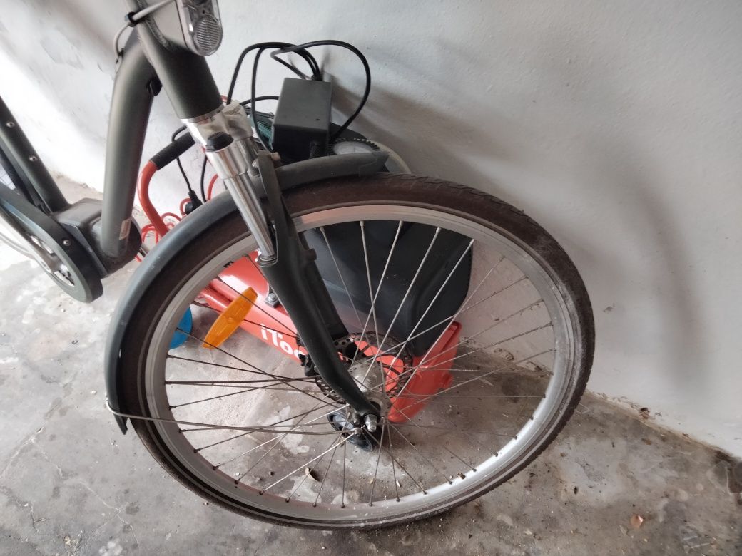 Bicicleta btwin como nova!