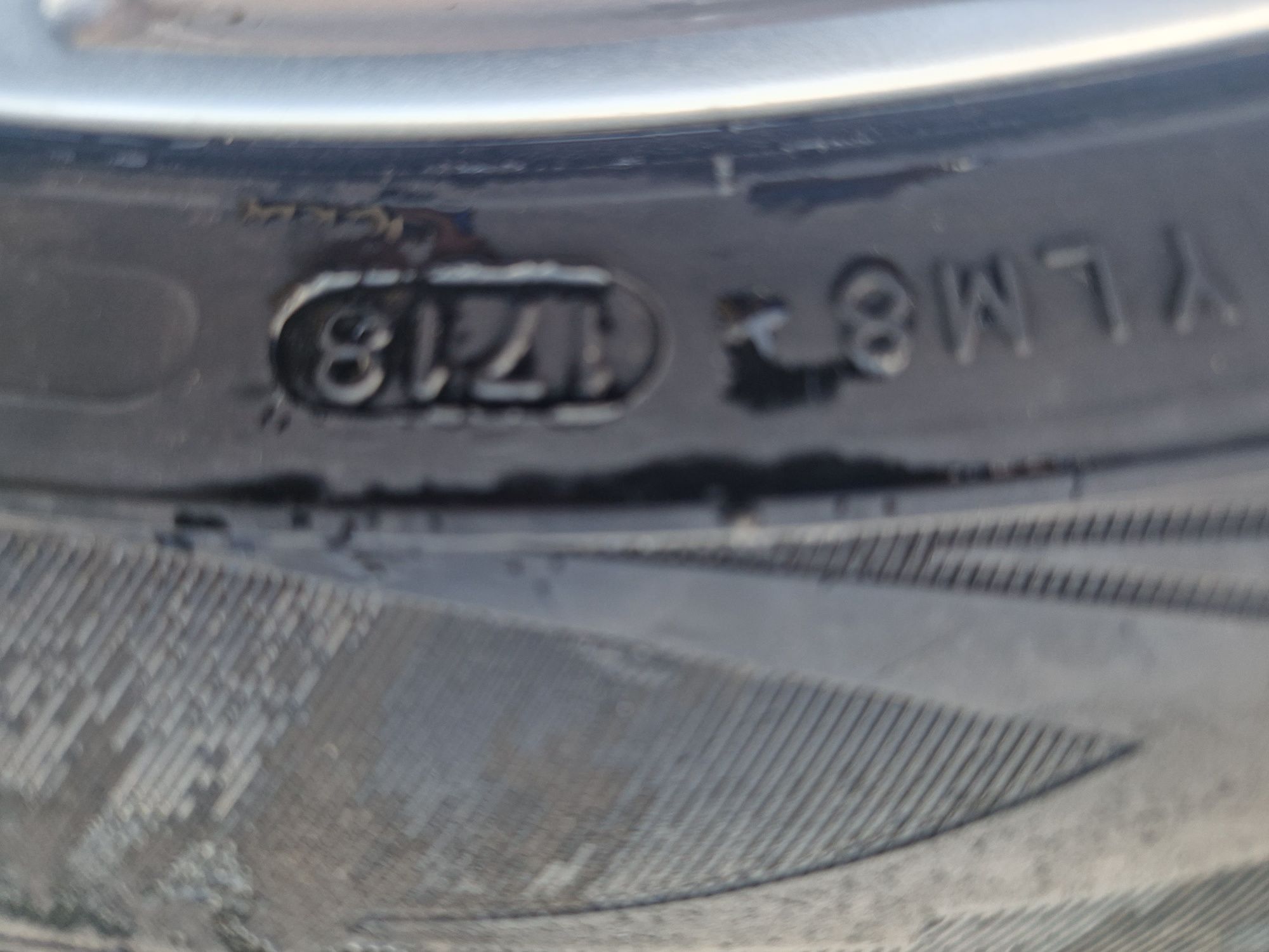 Koła Toyota C-HR 18" ,opony zimowe, czujniki ciśnienia.