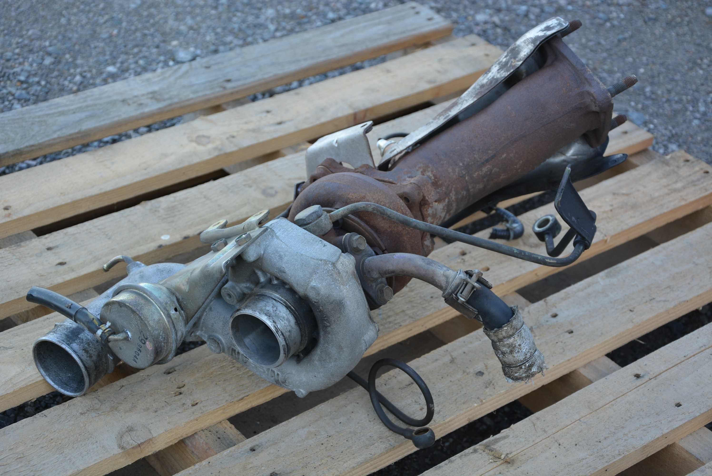 Nissan Skyline R32 R33 R34 RB25DET turbosprężarka OEM turbo downpipe