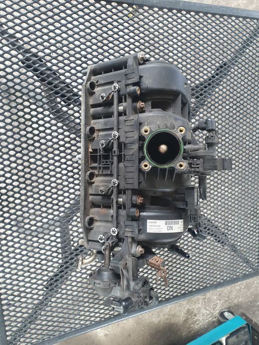 Kolektor ssacy Opel Corsa D 1.4 16v z14 xep sprawny