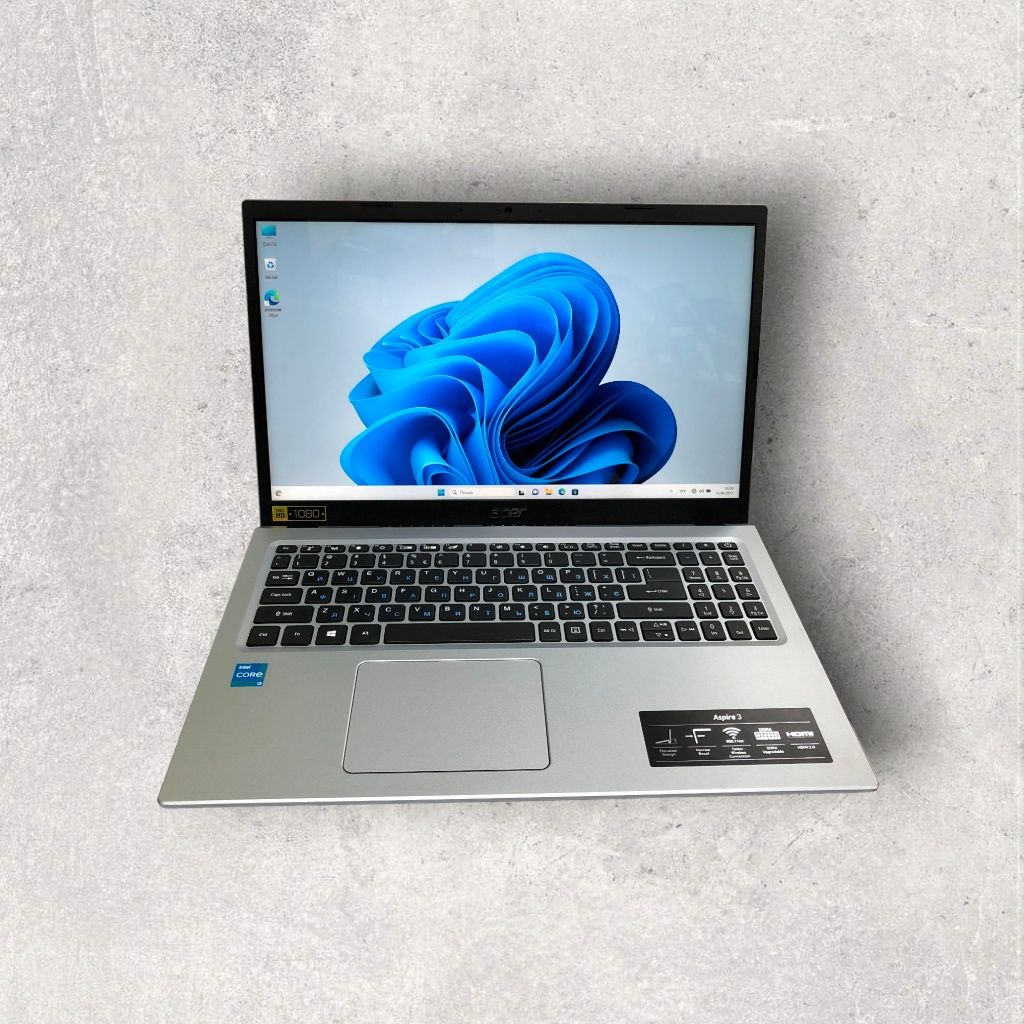Ноутбук Acer 15,6Full HD IPS Intel Core i3 11th 8DDR4 256SSD як новий