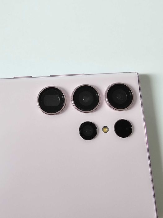 Samsung S23 ultra 512gb.  Excelente.