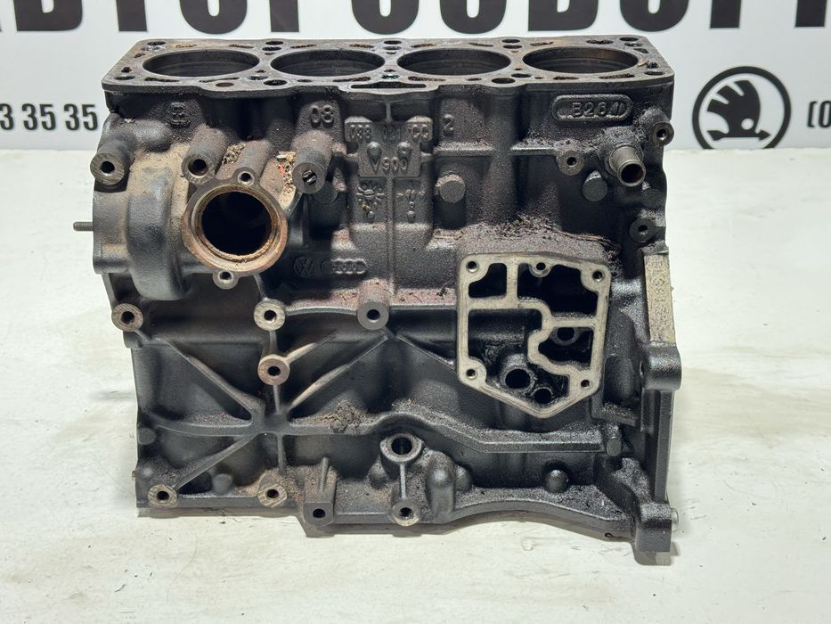 Блок циліндрів 1.9 bls passat b6 caddy golf skoda a5 блс 038 021 CC