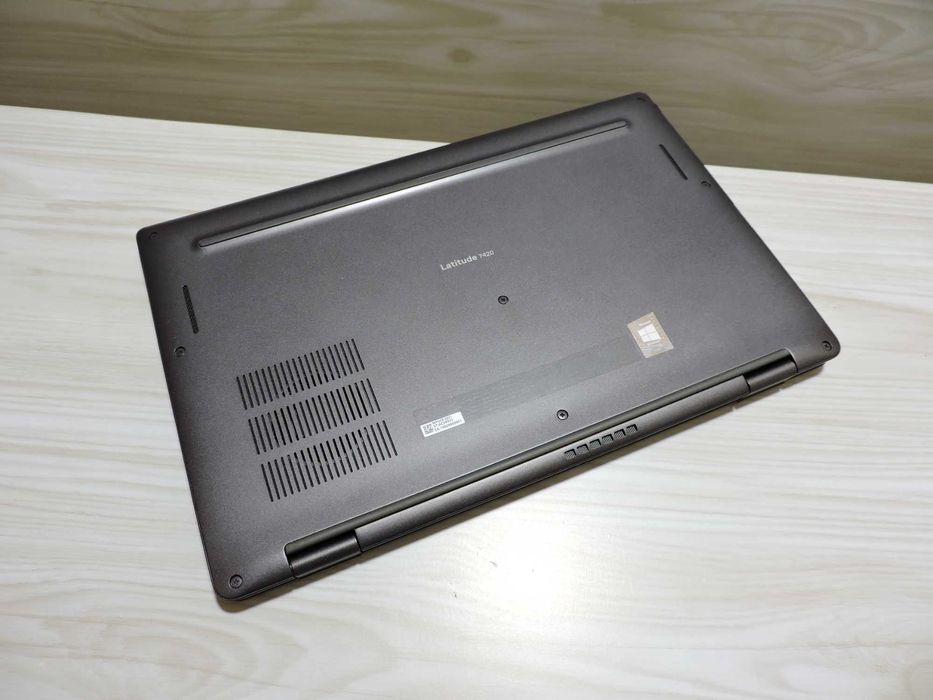 Dell Latitude 7420/14” FHD IPS/i7 1185G7/32GB/SSD 256/Iris/подсветка