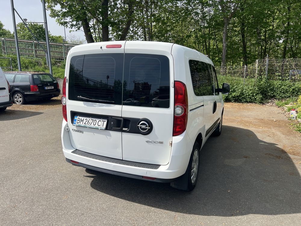 Opel combo 1,3 cdti