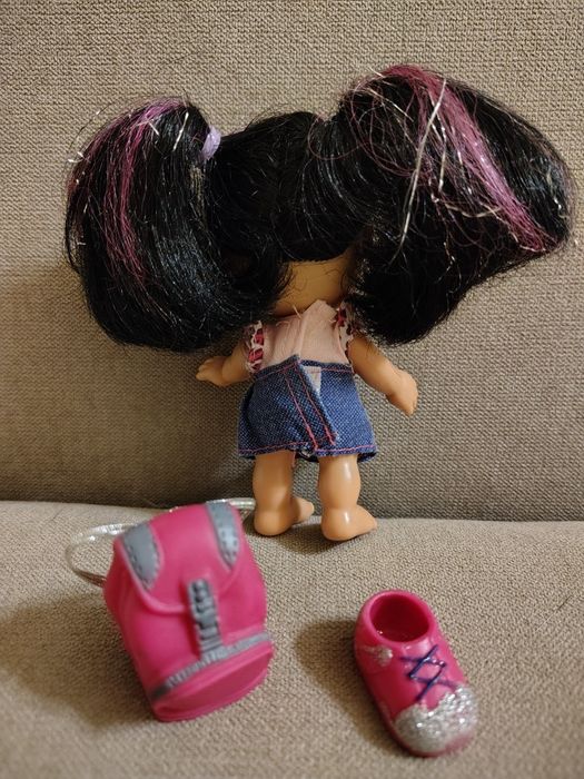 Lalka Simba 5401-13 cm czarne włosy z pasemkami plecak