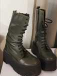 Botas tipo Doc Martens