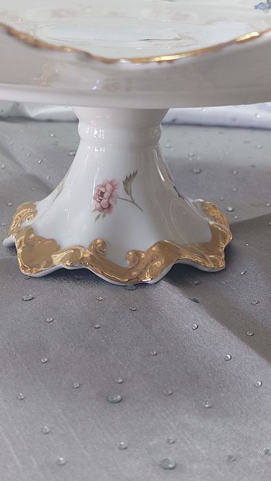 Тортивниця фруктовниця на ніжке