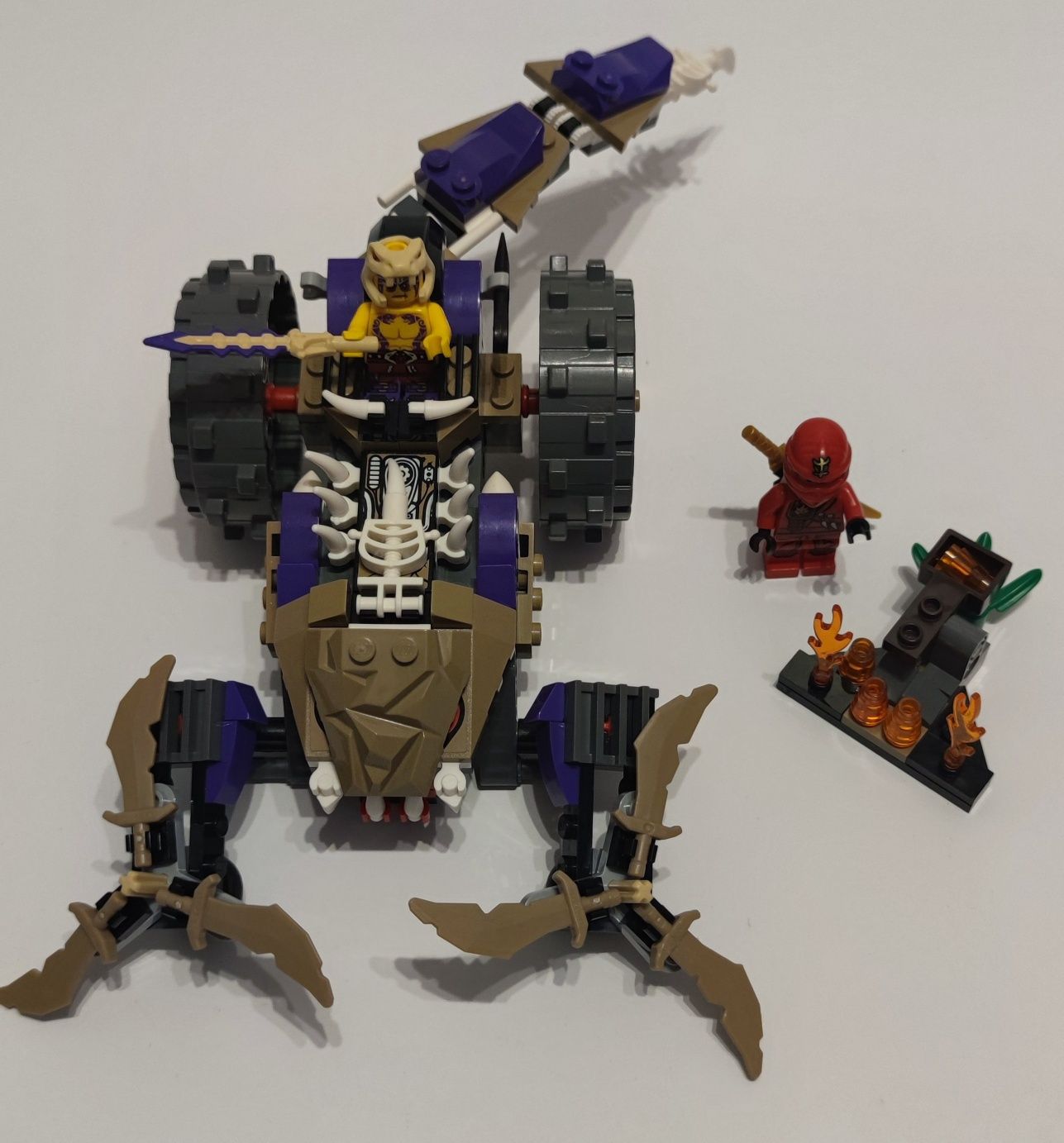 Klocki LEGO Ninjago 70745 - Niszczyciel Anacondrai