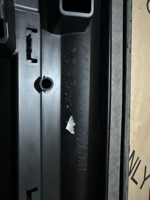 Накладка молдінг дверей Audi Q7 4M0 ліва передня задня