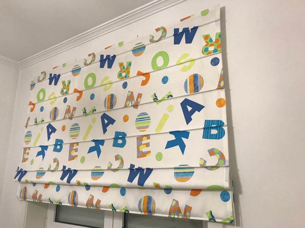 Estore bonito para quarto infantil