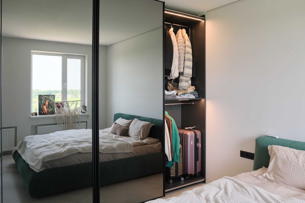 Виготовлення тумб, шаф-купе та інші меблі для спальні на замовлення