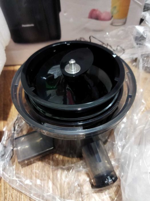 Соковитискач Panasonic MJ-L501
