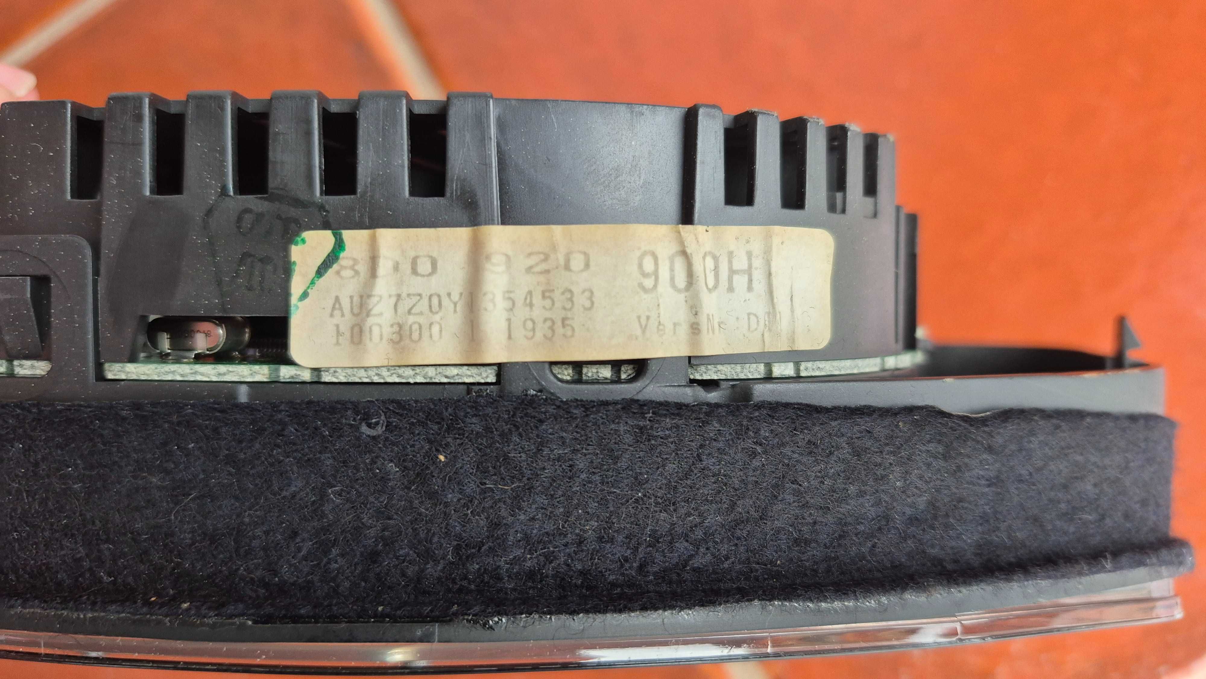 AUDI A4 B5 (8D)-QUADRANTE ORIGINAL AUDI A4 B5 1.9 TDI 8D0.920.900H VDO